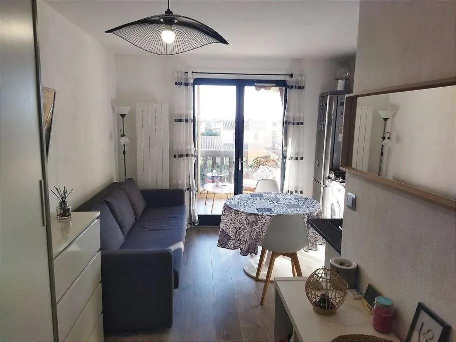 Appartement 2 Pieces La Londe-les-Maures 0*,  Francia