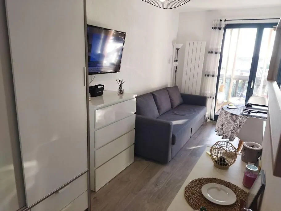 Appartement 2 Pieces La Londe-les-Maures Appartamento